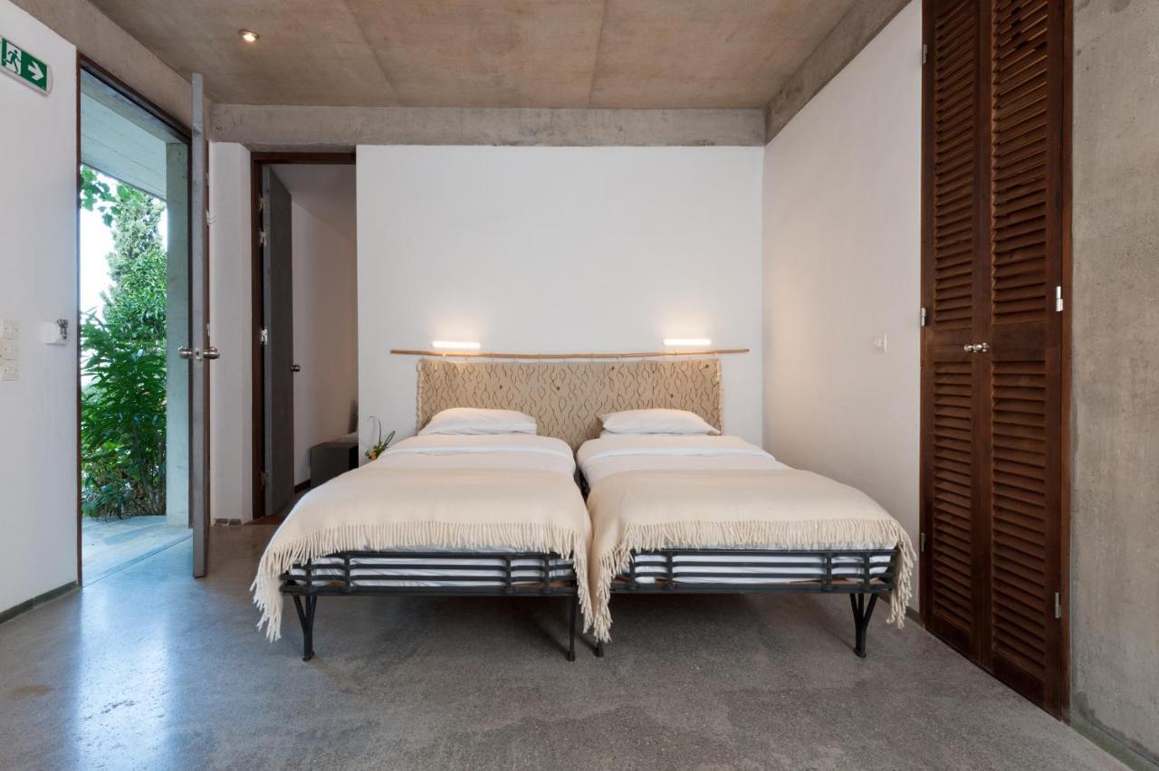 Studios Kyparissi & Spa Tirós Buitenkant foto